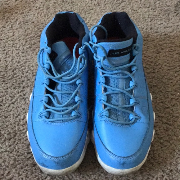 low top blue 9s